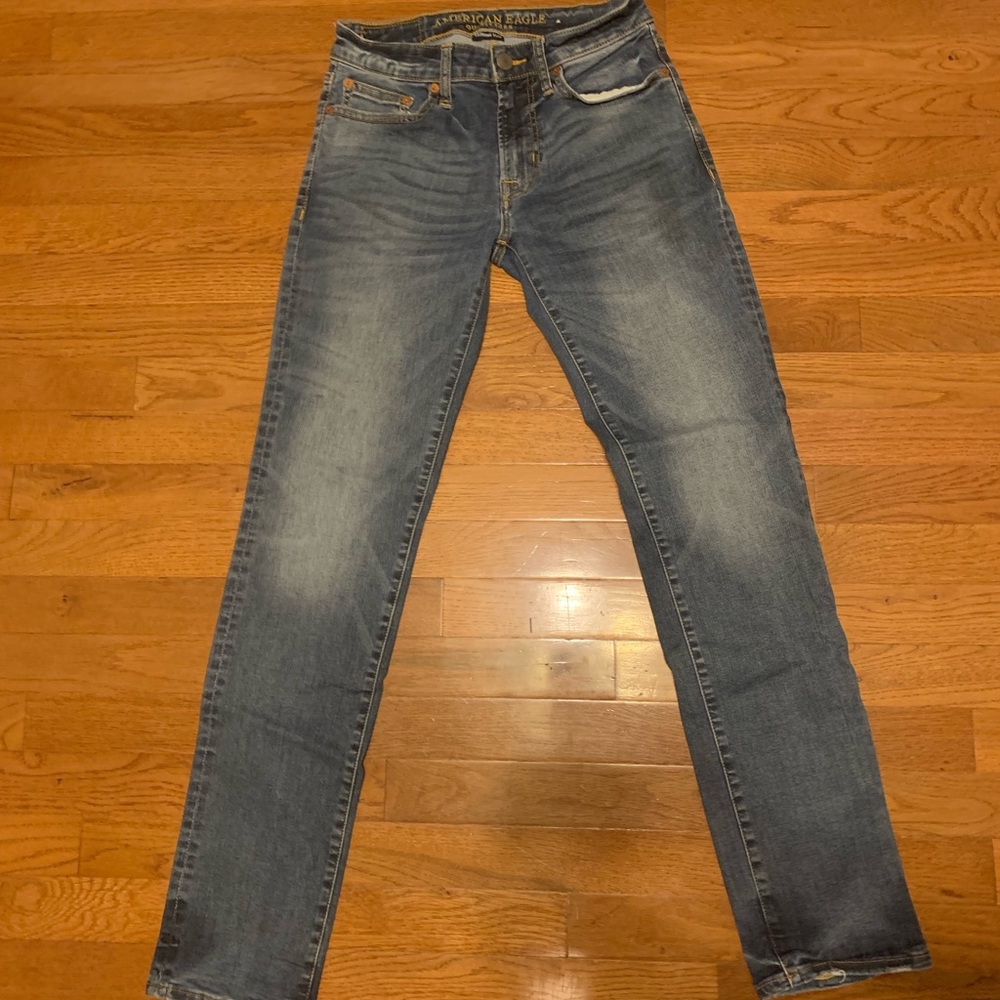 Men’s 28x32 American Eagle extreme flex jeans